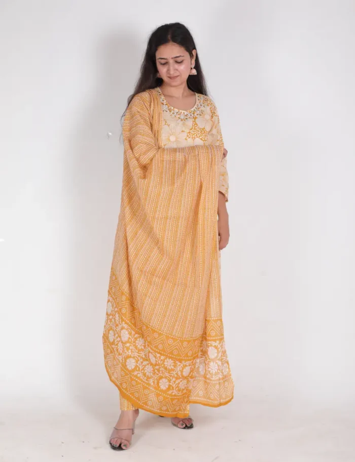 suit-yellow-4 suit-yellow-4